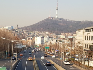 CJ E&M CENTER 에서의자전거대여있어 출발합니다.