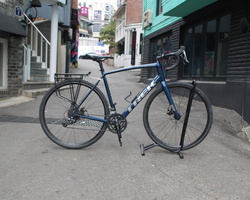 TREK DOMANE (2) 