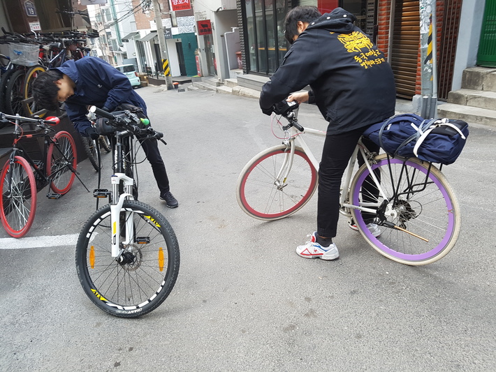 장기 여행 자전거